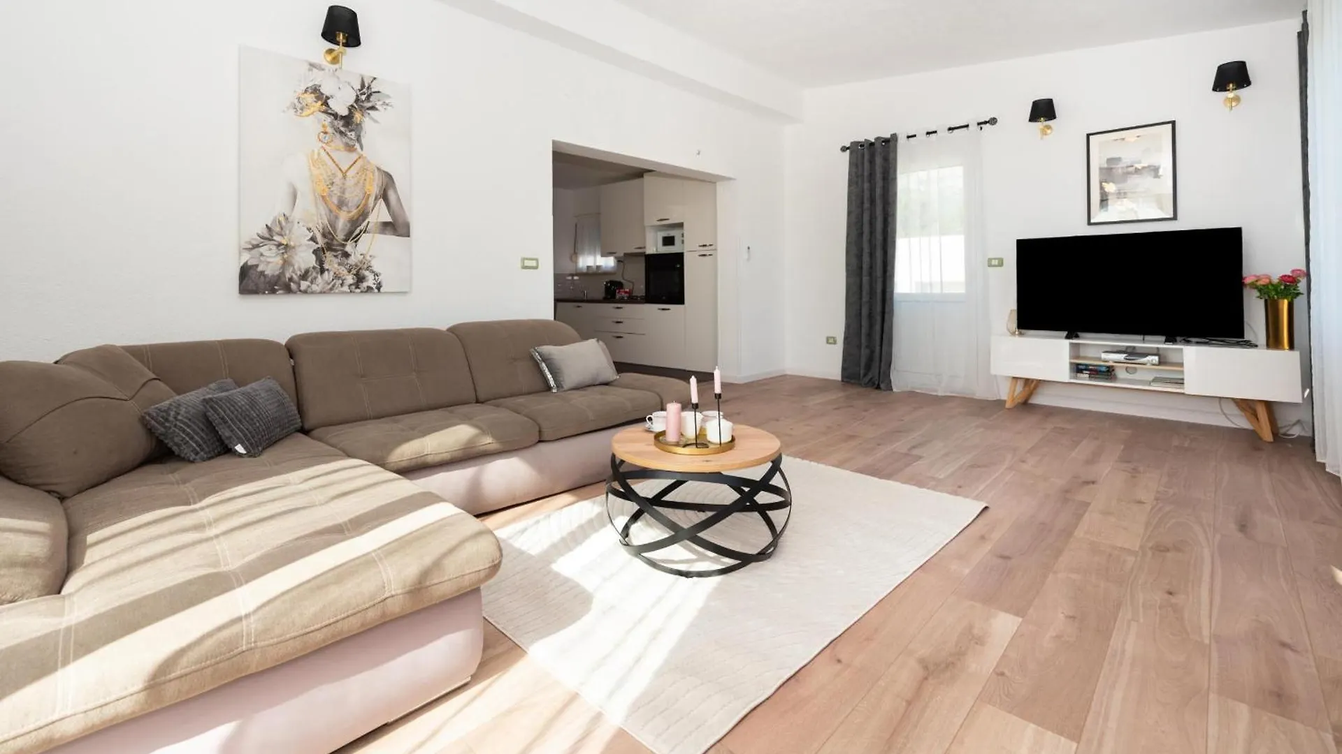 Apartman Rita With Pool Villa