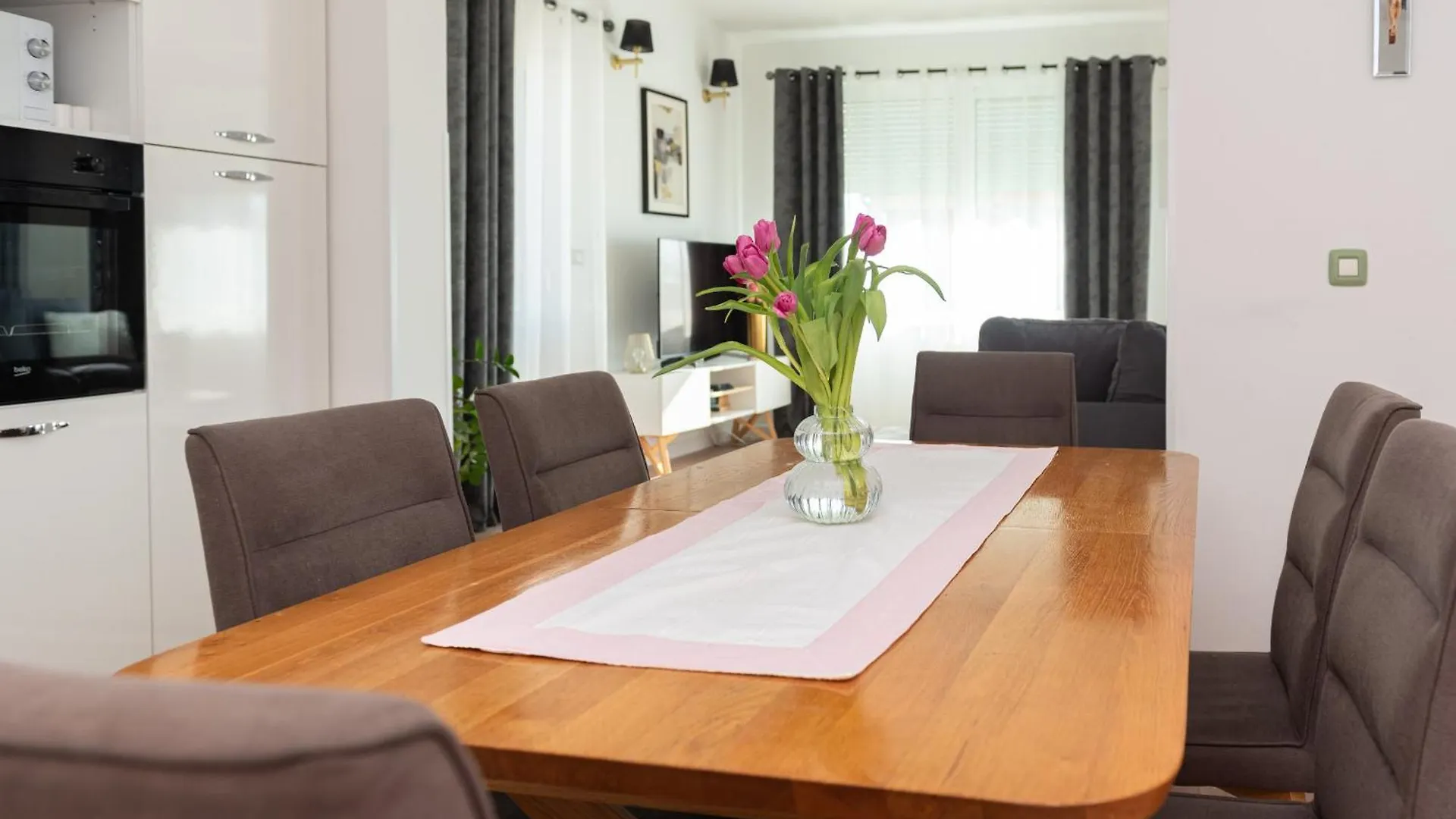 Apartman Rita With Pool Villa Kastela