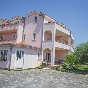 Helena Bed & Breakfast